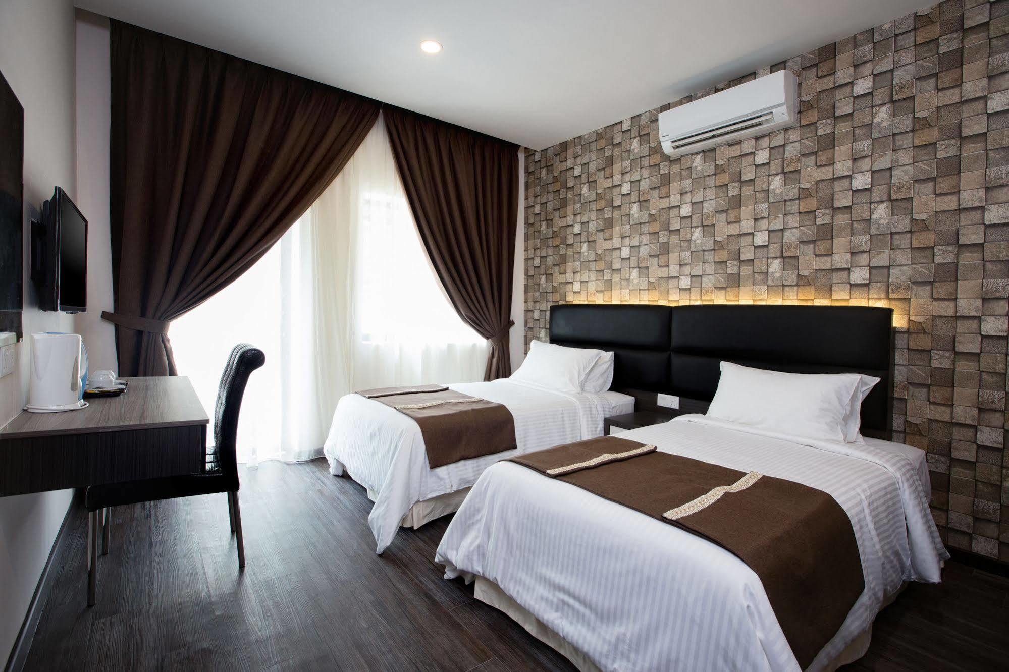 Gurney Lodge Джорджтаун Экстерьер фото